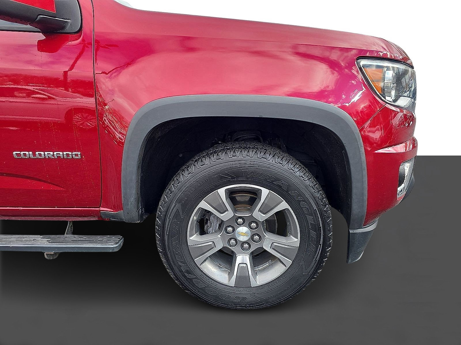 Used 2017 Chevrolet Colorado Z71 image 2