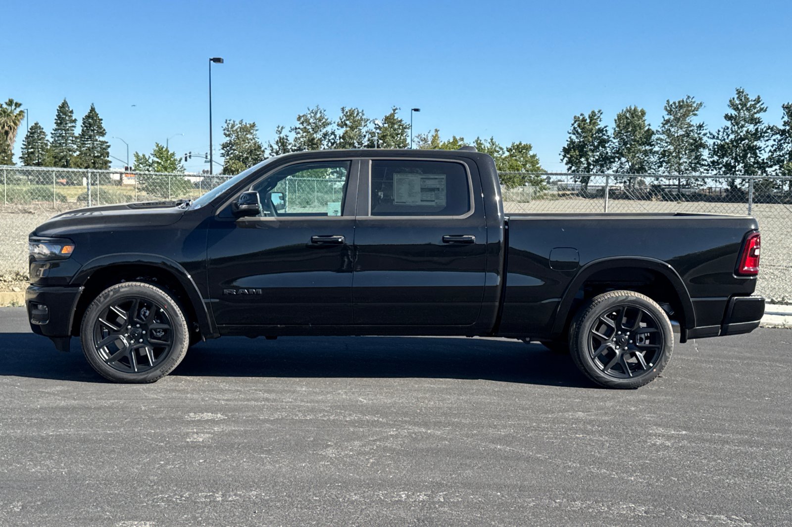 New 2026 RAM 1500 Laramie w/ Night Edition AWD/4WD image 6