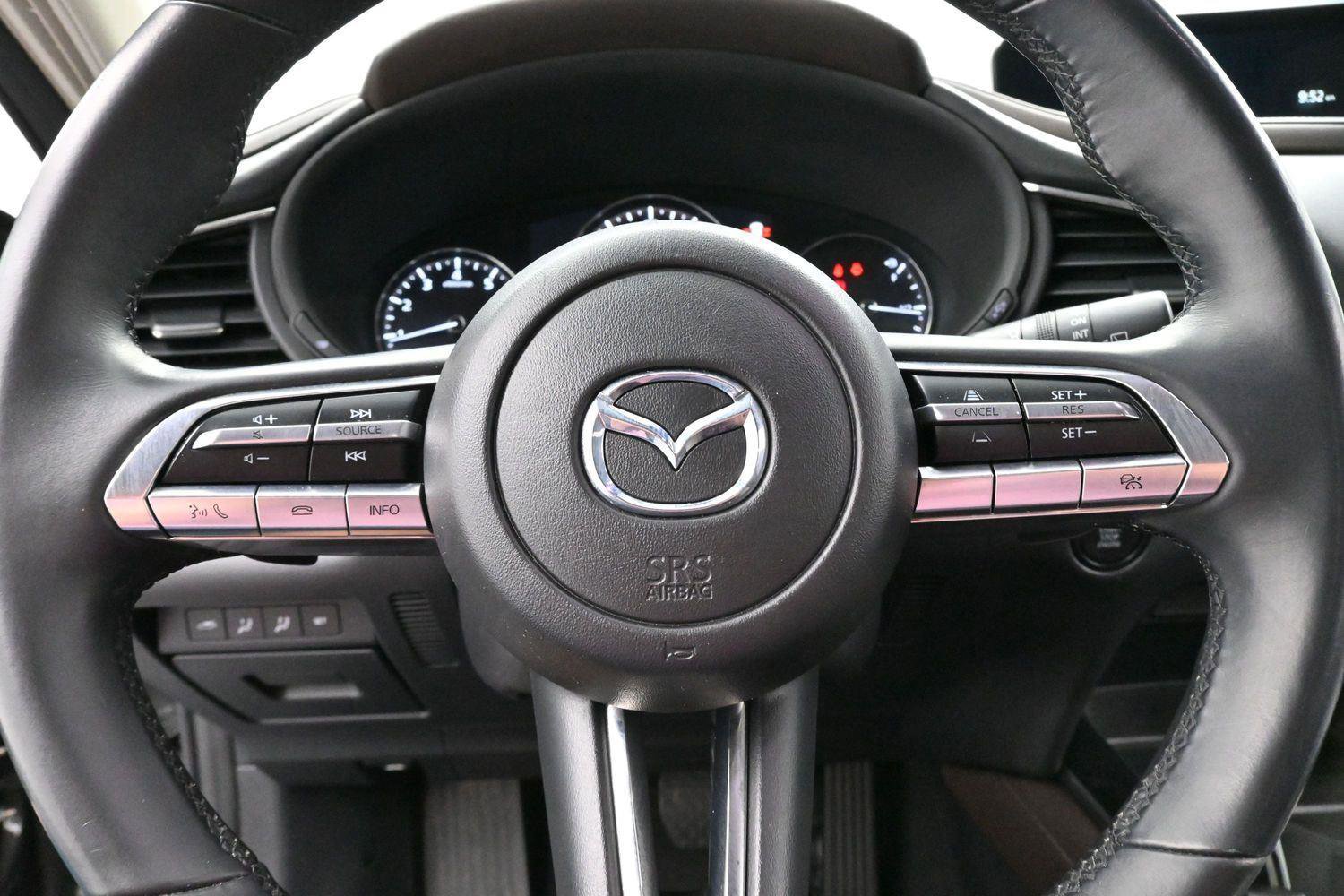 Used 2021 MAZDA CX-30 FWD 2.5 S w/ Premium Package image 17