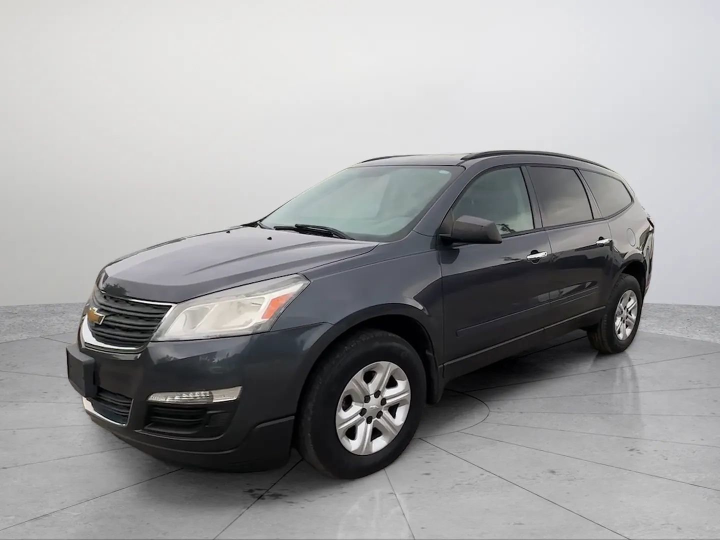 Used 2014 Chevrolet Traverse LS FWD image 1