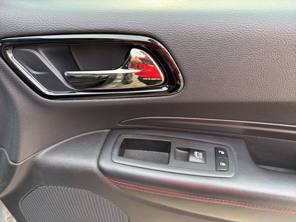 Used 2024 Dodge Durango GT image 33