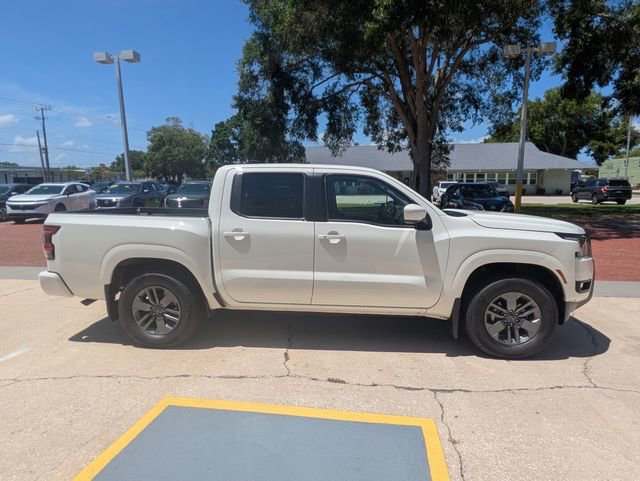 Certified 2025 Nissan Frontier SV w/ SV Convenience Package RWD image 3