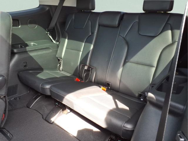 Used 2022 Kia Telluride SX w/ SX Prestige Package image 26