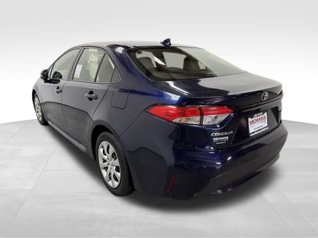 Used 2020 Toyota Corolla LE FWD image 11