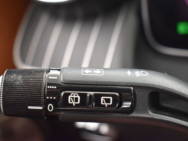 Used 2023 Mercedes-Benz GLC 300 4MATIC image 23