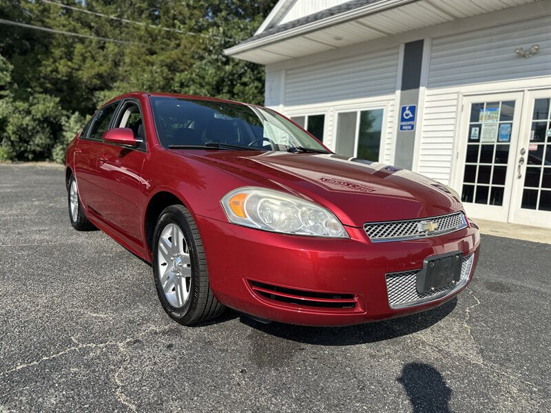 Used 2013 Chevrolet Impala LT FWD image 2