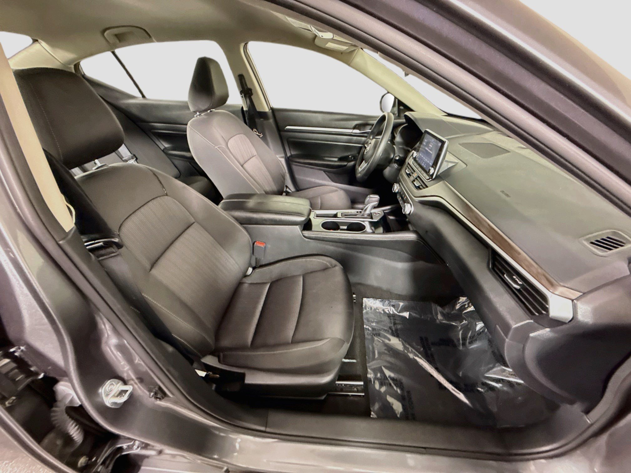 Used 2023 Nissan Altima 2.5 SV FWD image 29