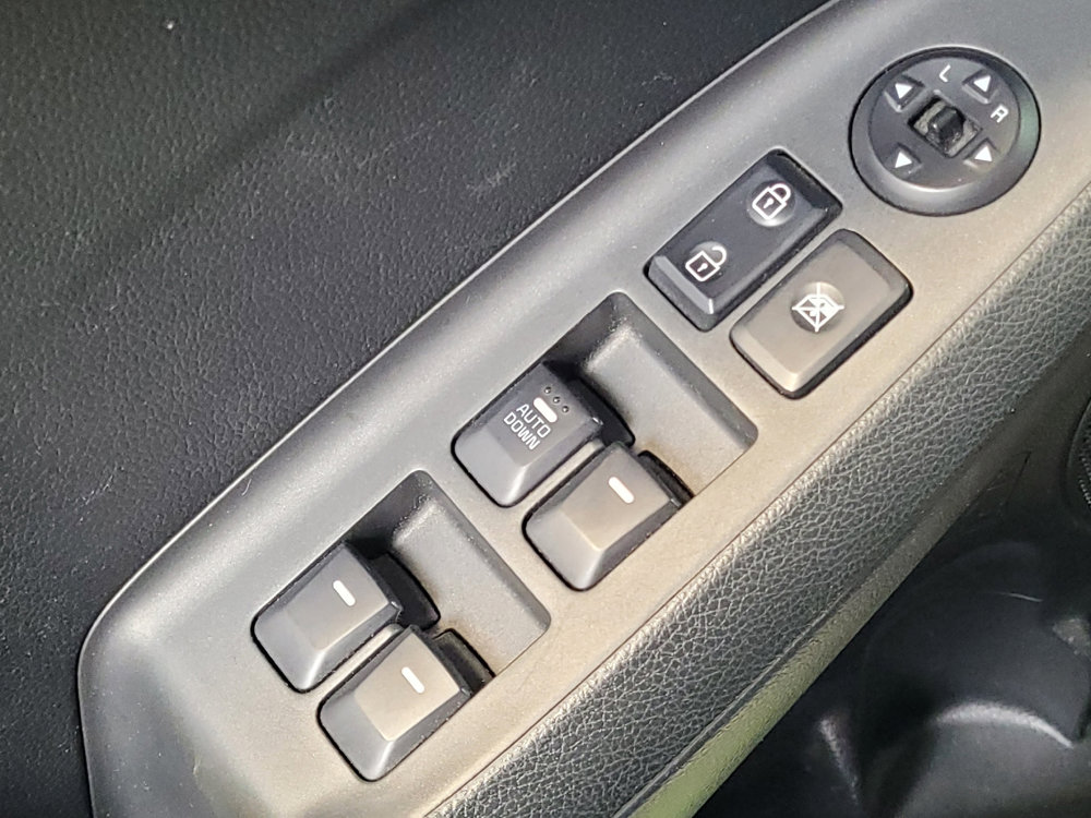 Used 2016 Kia Forte LX image 26