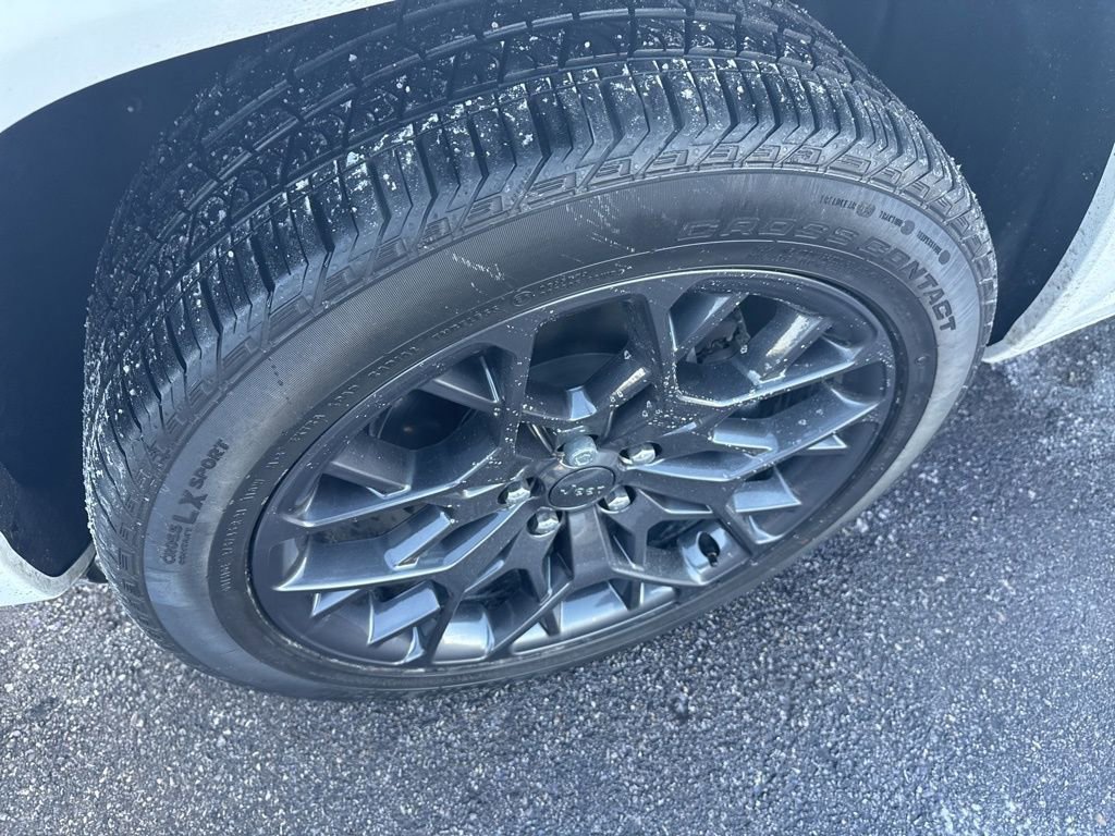 Used 2024 Jeep Grand Cherokee L Summit image 11