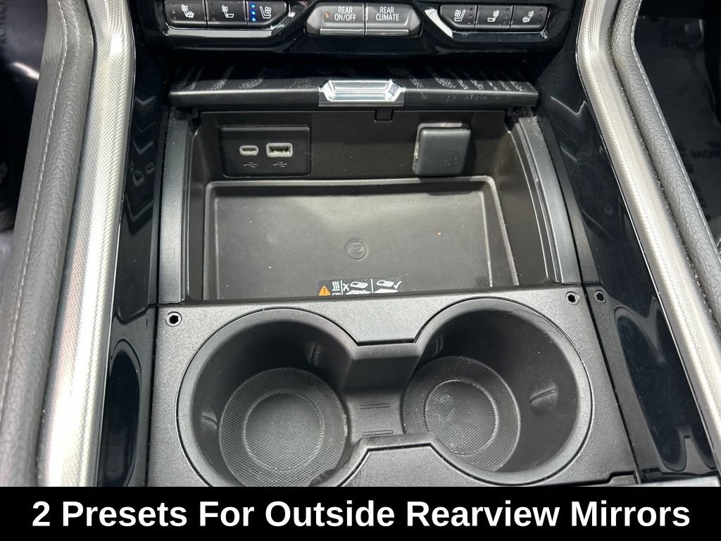 Used 2023 GMC Yukon Denali RWD image 17
