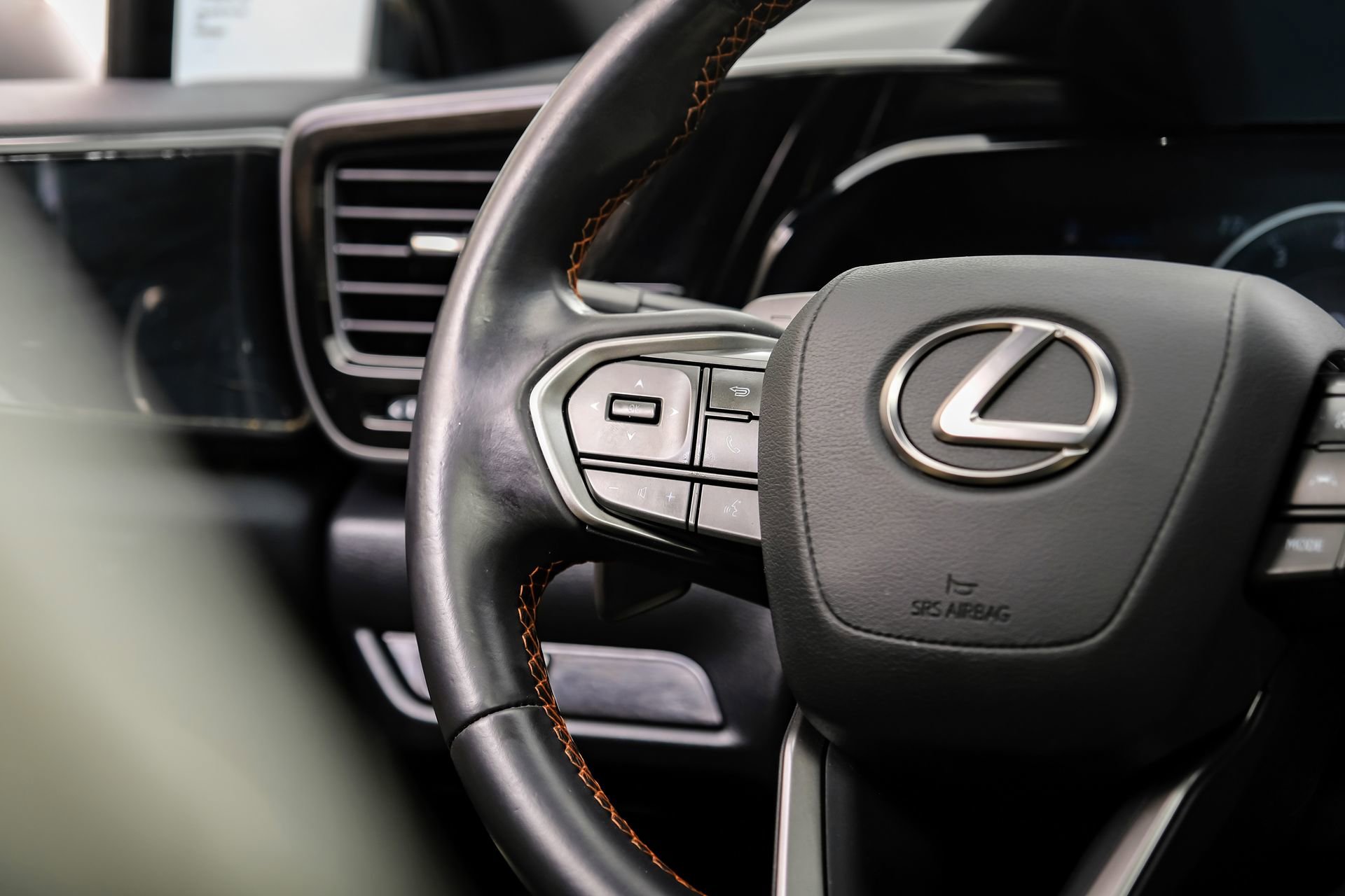 Used 2023 Lexus NX 250 FWD w/ Towing Package (2000 Lbs) image 22