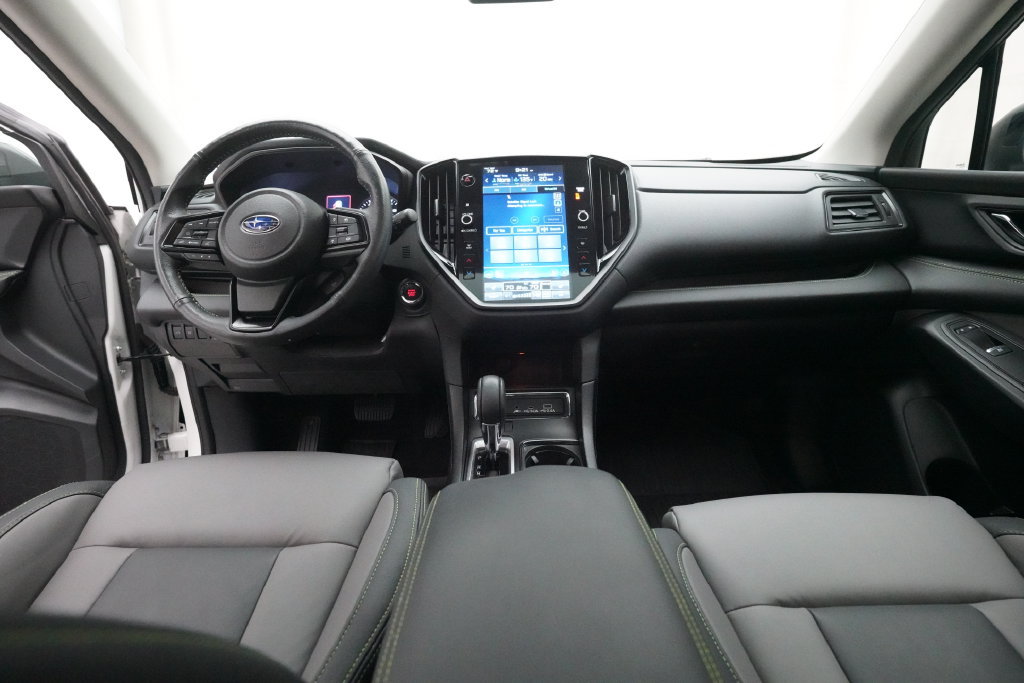 Used 2023 Subaru Ascent Onyx Edition AWD/4WD image 5