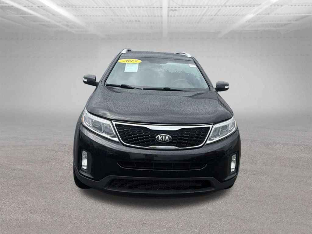 Used 2015 Kia Sorento LX FWD image 2