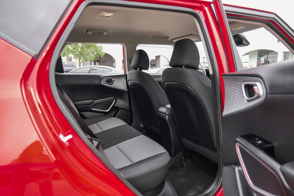 Used 2022 Kia Soul LX w/ Technology Package FWD image 44