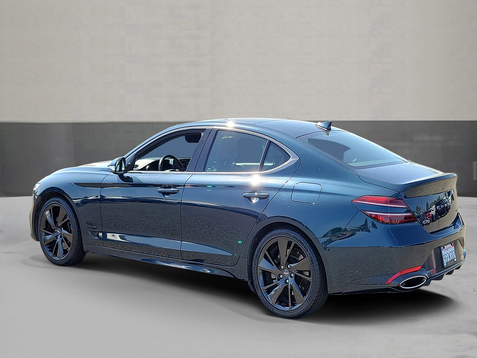 Certified 2023 Genesis G70 3.3T w/ Sport Advanced Package RWD image 3
