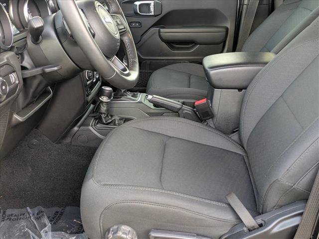 Used 2023 Jeep Wrangler Unlimited Sport image 15