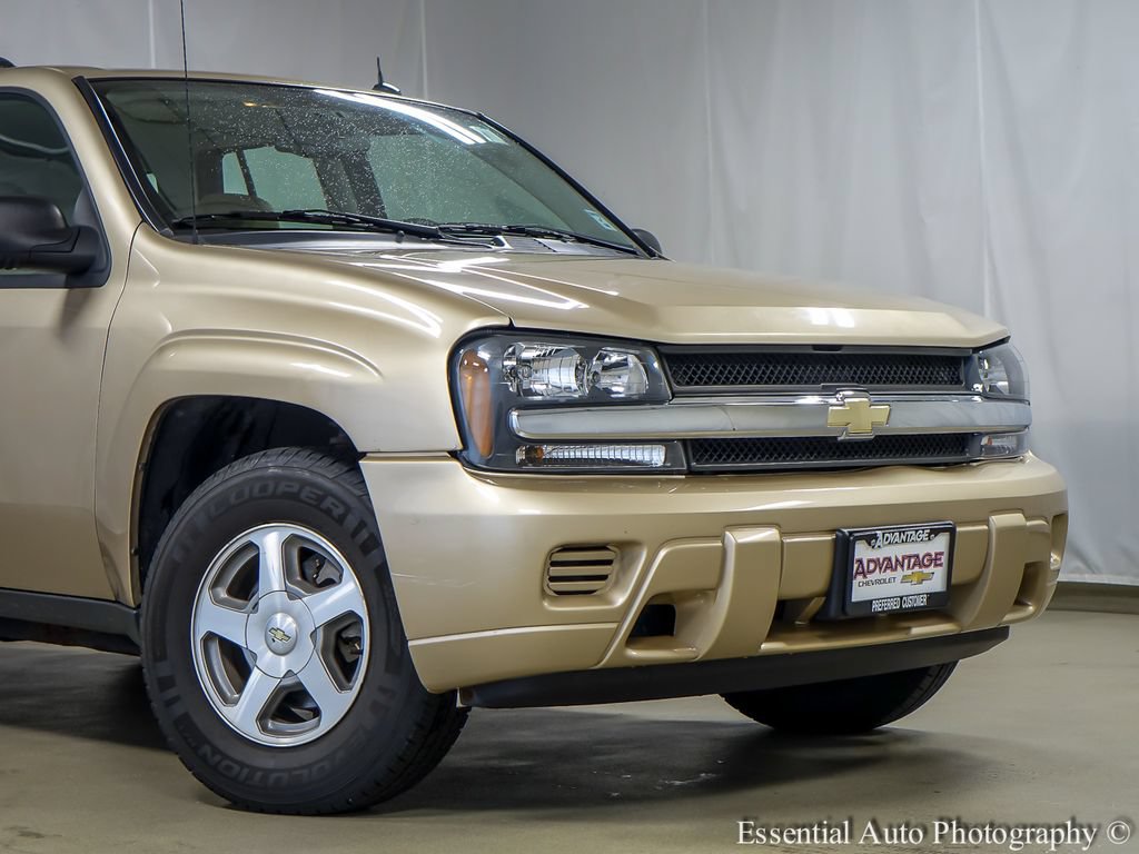 Used 2005 Chevrolet TrailBlazer LS RWD image 3