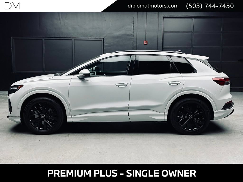 Used 2023 Audi Q4 e-tron Premium Plus RWD image 4