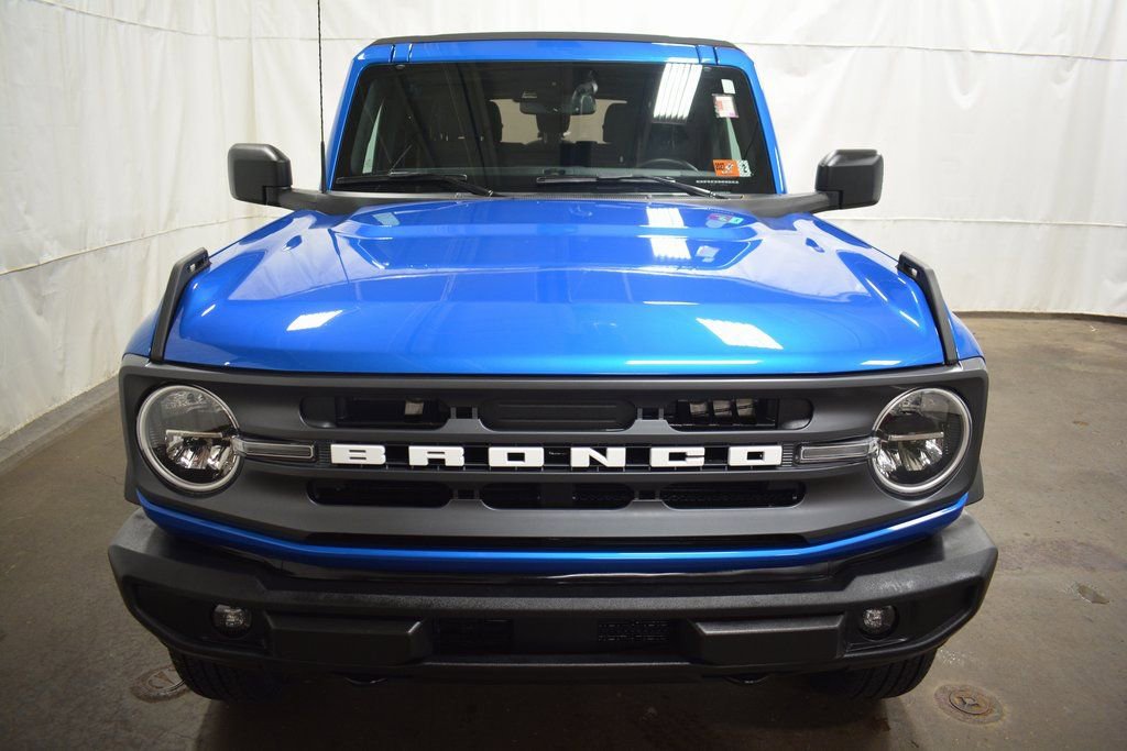 Used 2023 Ford Bronco Big Bend image 2