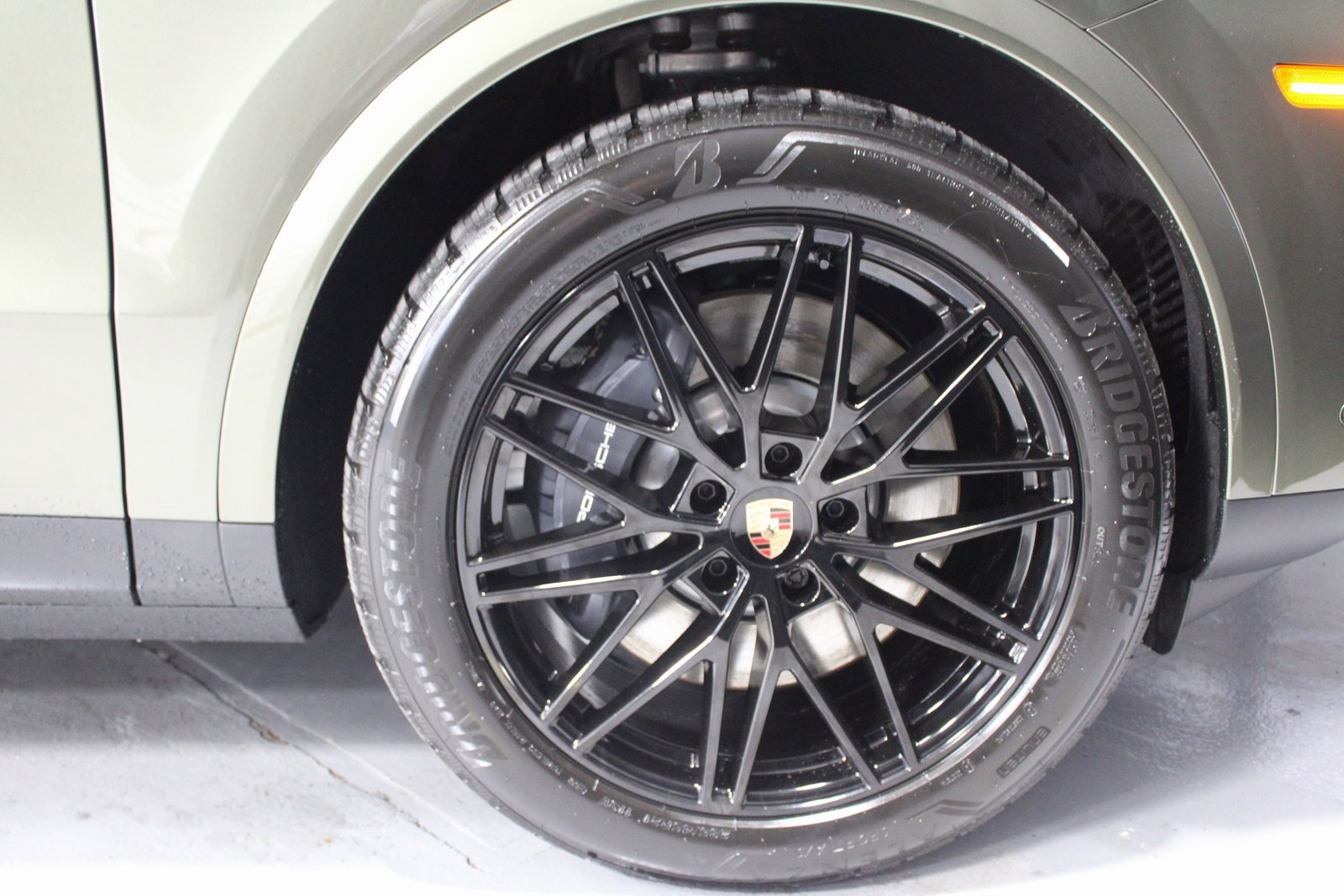 New 2026 Porsche Cayenne E-Hybrid image 22