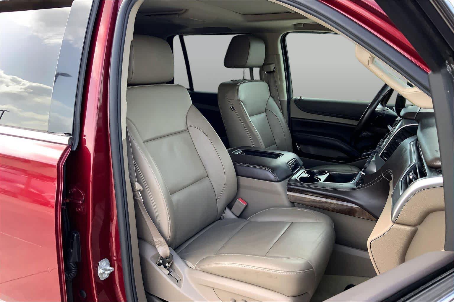 Used 2016 Chevrolet Tahoe LT RWD image 9