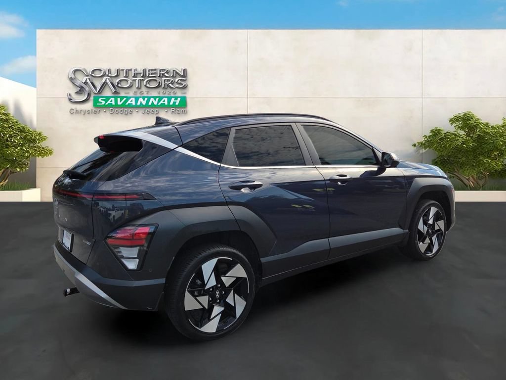 Used 2024 Hyundai Kona Limited AWD/4WD image 5