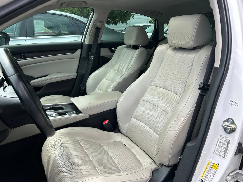 Used 2018 Honda Accord EX-L image 19