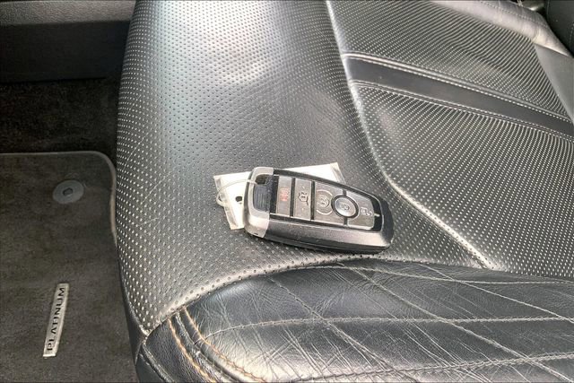 Used 2018 Ford Expedition Platinum AWD/4WD image 11