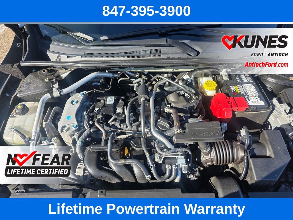 Used 2023 Nissan Sentra SR w/ SR Premium Package image 13