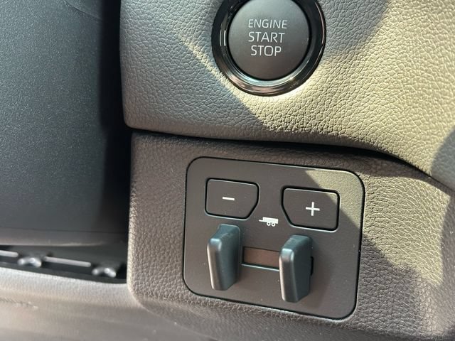 New 2026 Toyota Tundra Limited AWD/4WD image 19