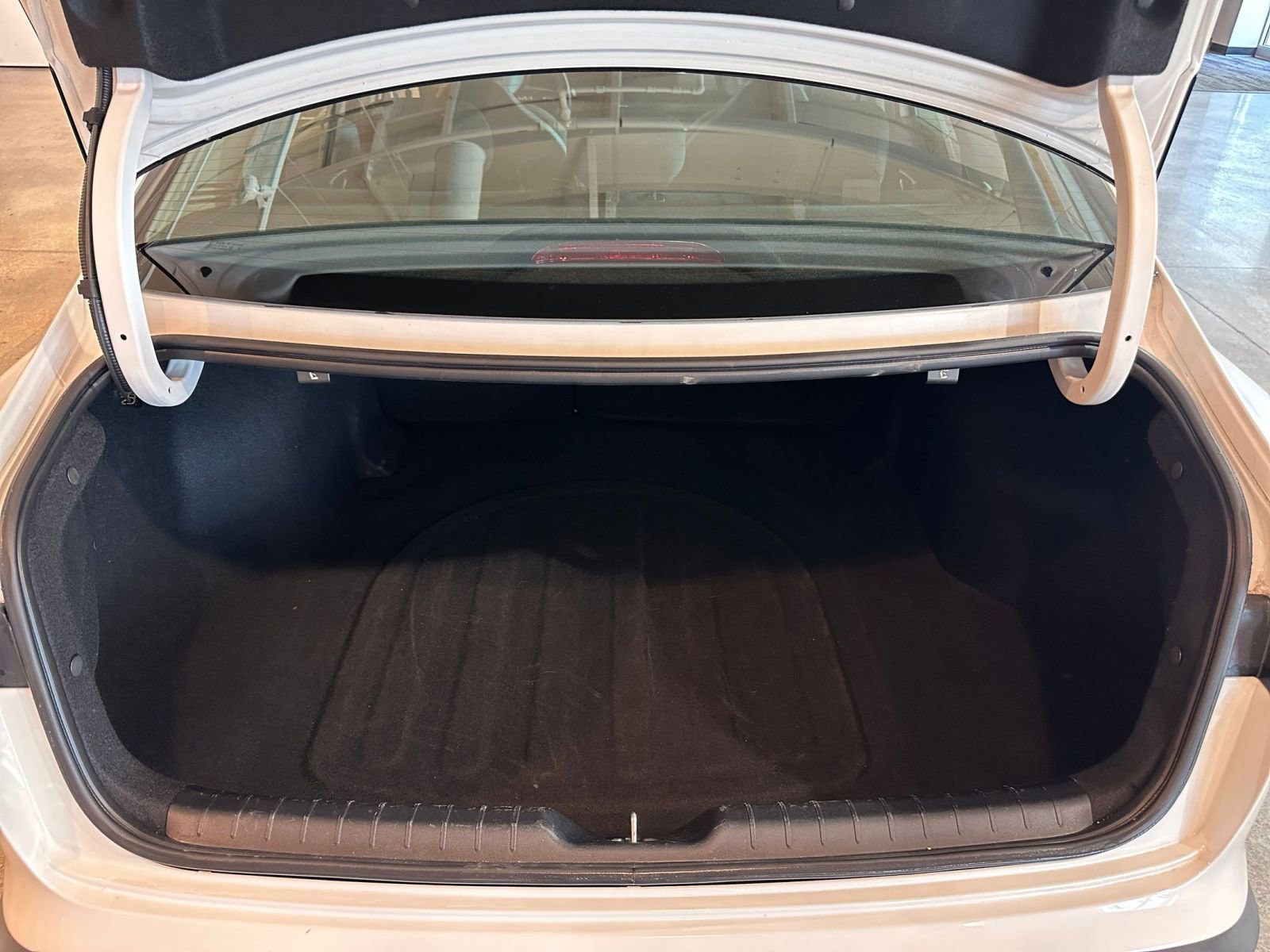 Used 2025 Kia K4 LXS image 30