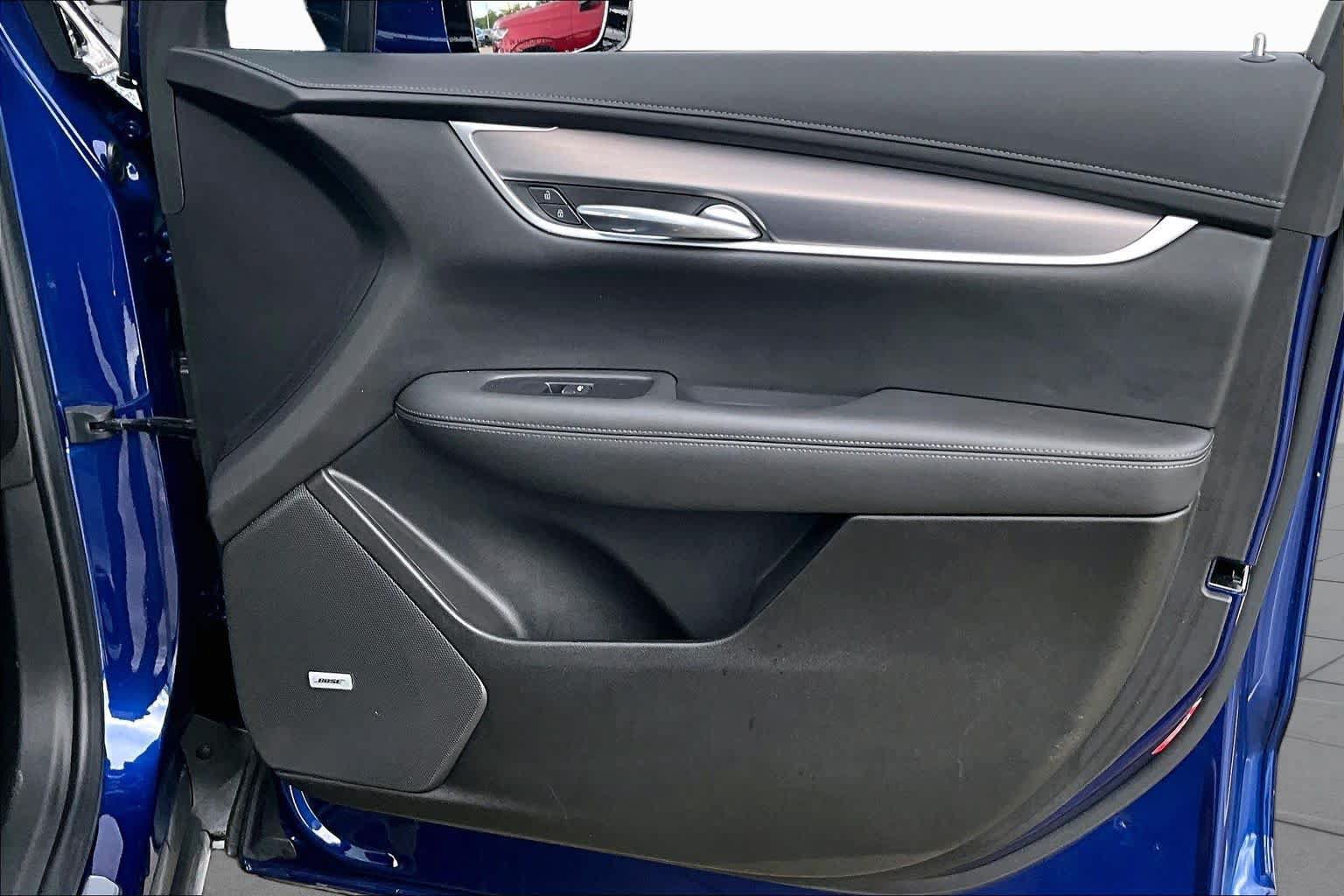 Used 2024 Cadillac XT6 Luxury FWD image 25