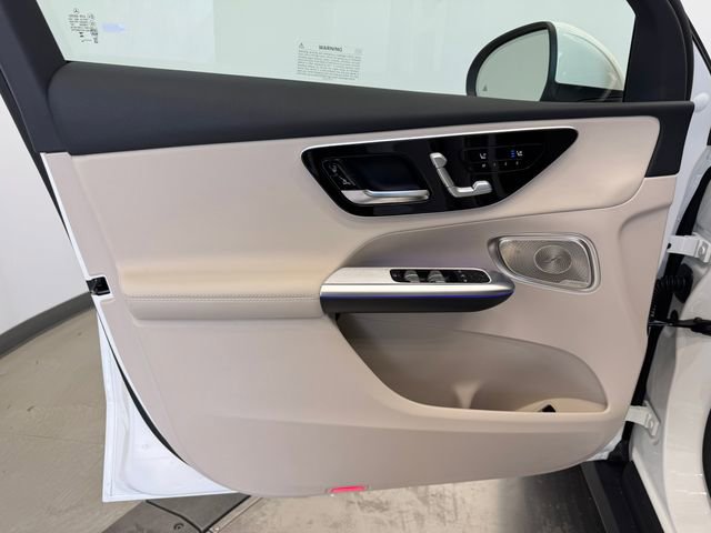New 2026 Mercedes-Benz GLC 300 image 39