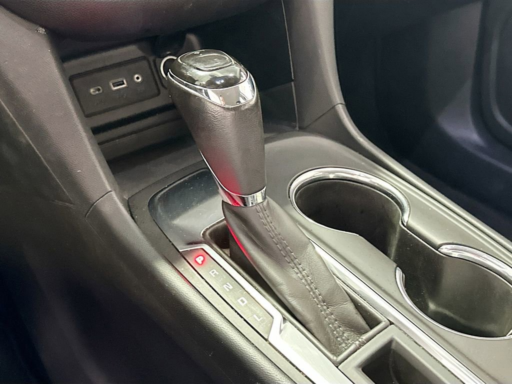 Used 2019 Chevrolet Equinox LT FWD image 17