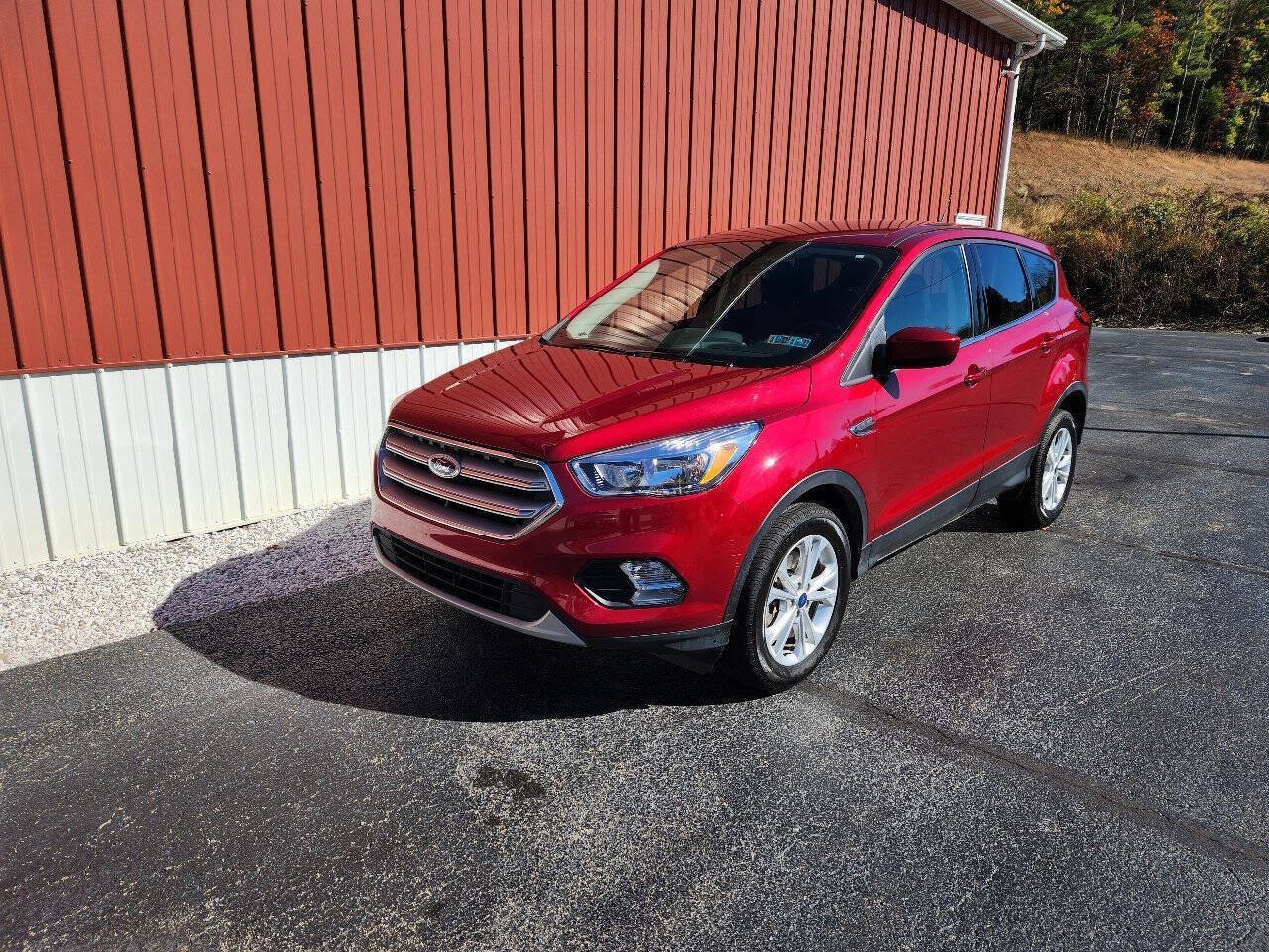 Used 2019 Ford Escape SE AWD/4WD image 3