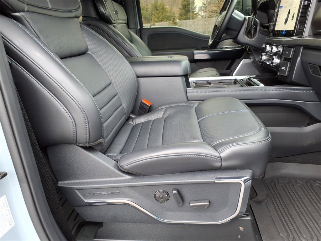 Used 2026 Ford F450 Platinum image 8
