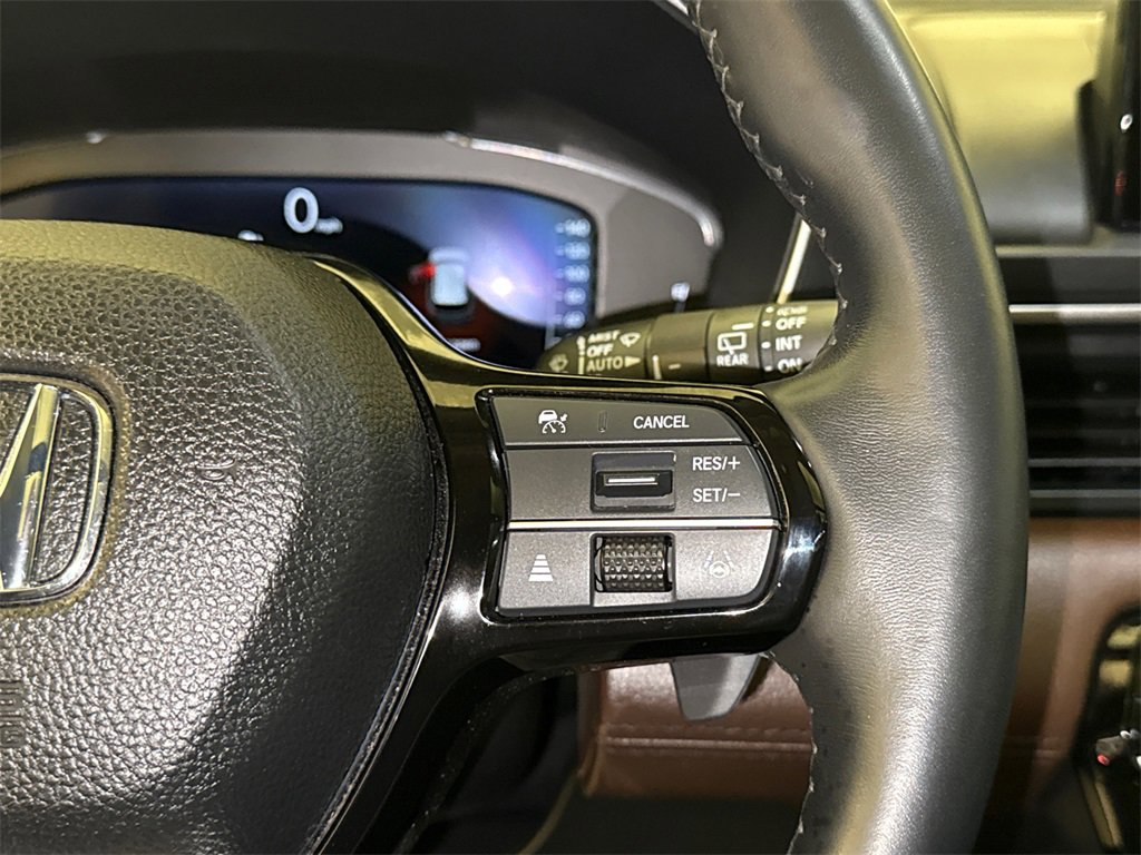 Certified 2023 Honda Pilot Elite image 36