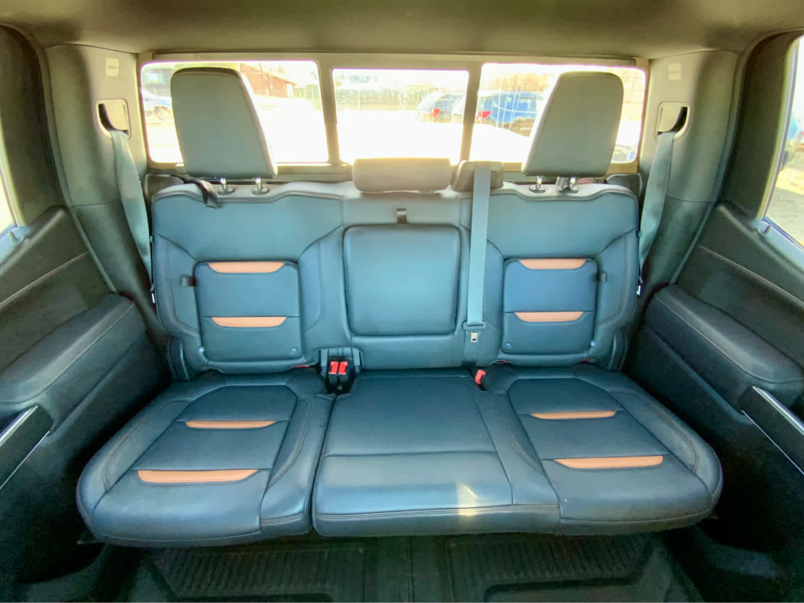 Used 2021 GMC Sierra 1500 AT4 w/ AT4 Premium Package image 29