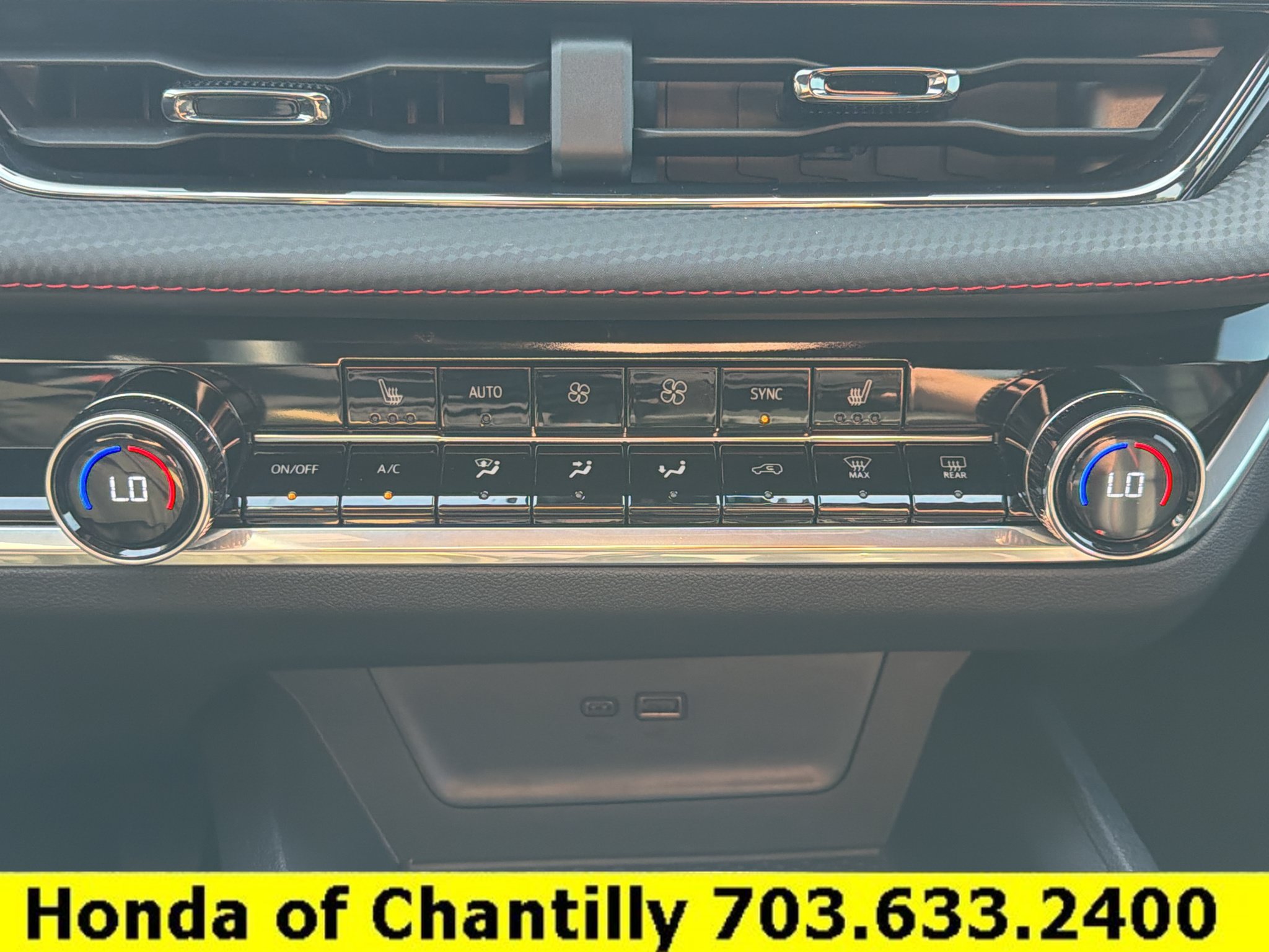 Used 2025 Chevrolet Equinox RS FWD image 15