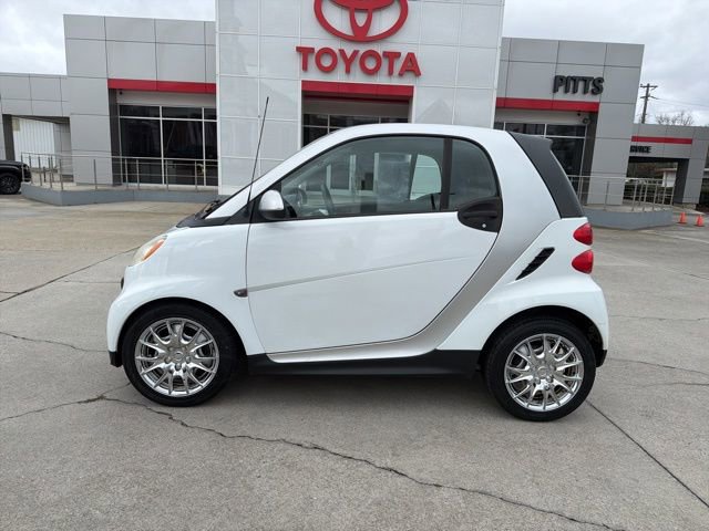 Used 2015 smart fortwo passion image 8
