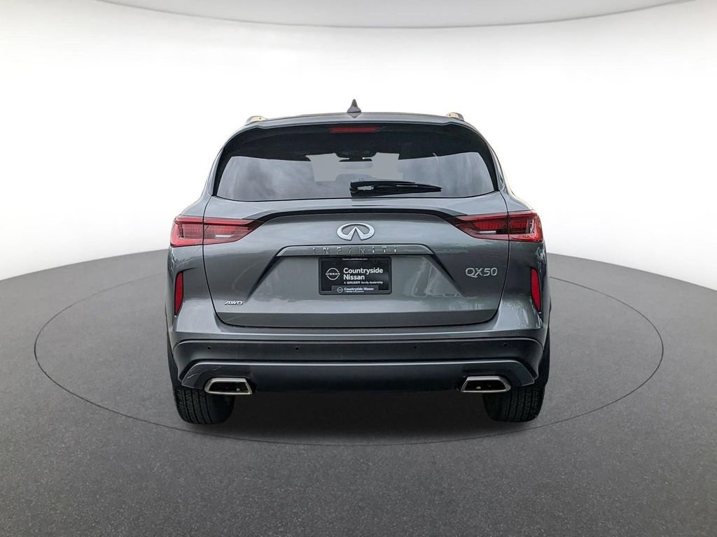 Used 2022 INFINITI QX50 Luxe w/ Appearance Package AWD/4WD image 6