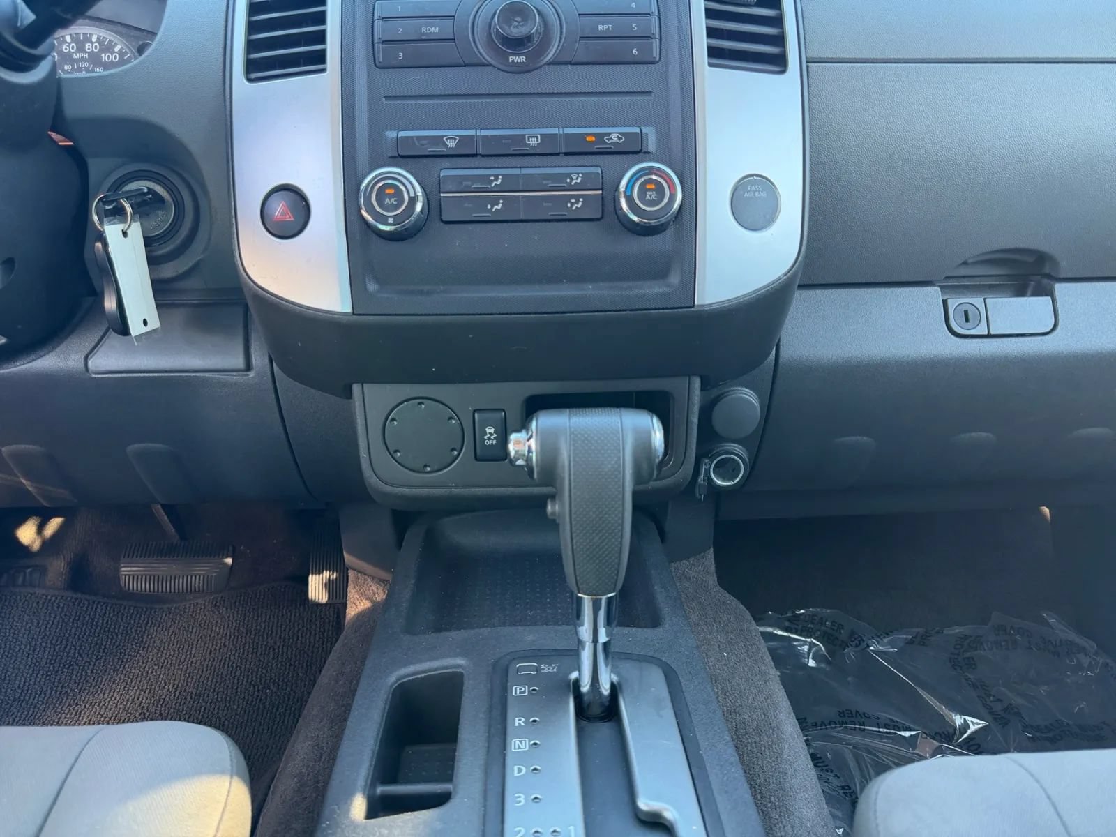 Used 2012 Nissan Xterra S w/ Value Package RWD image 12