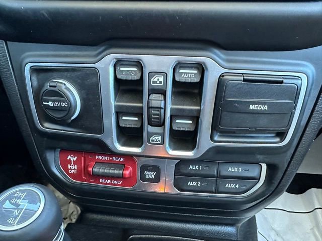 Used 2018 Jeep Wrangler Unlimited Rubicon image 48