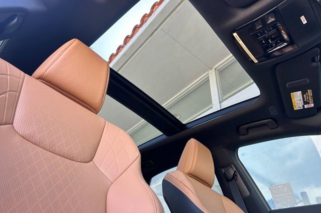 New 2026 Lexus RX 350 image 14