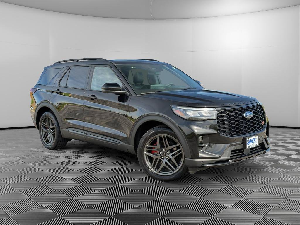 Used 2026 Ford Explorer ST AWD/4WD image 4