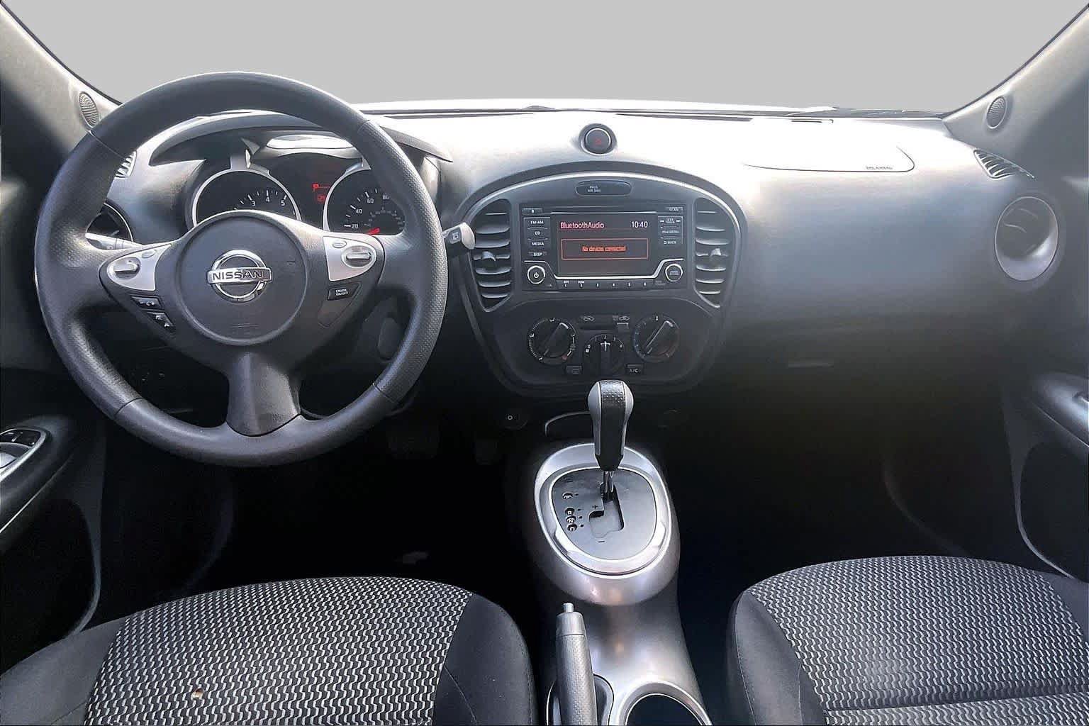 Used 2017 Nissan Juke S FWD image 16