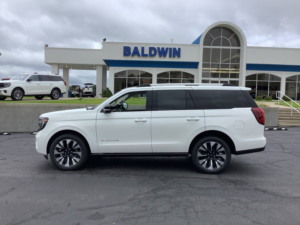 New 2025 Ford Expedition Platinum image 4