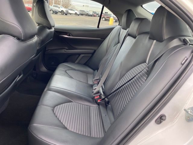 Used 2023 Toyota Camry SE FWD image 17