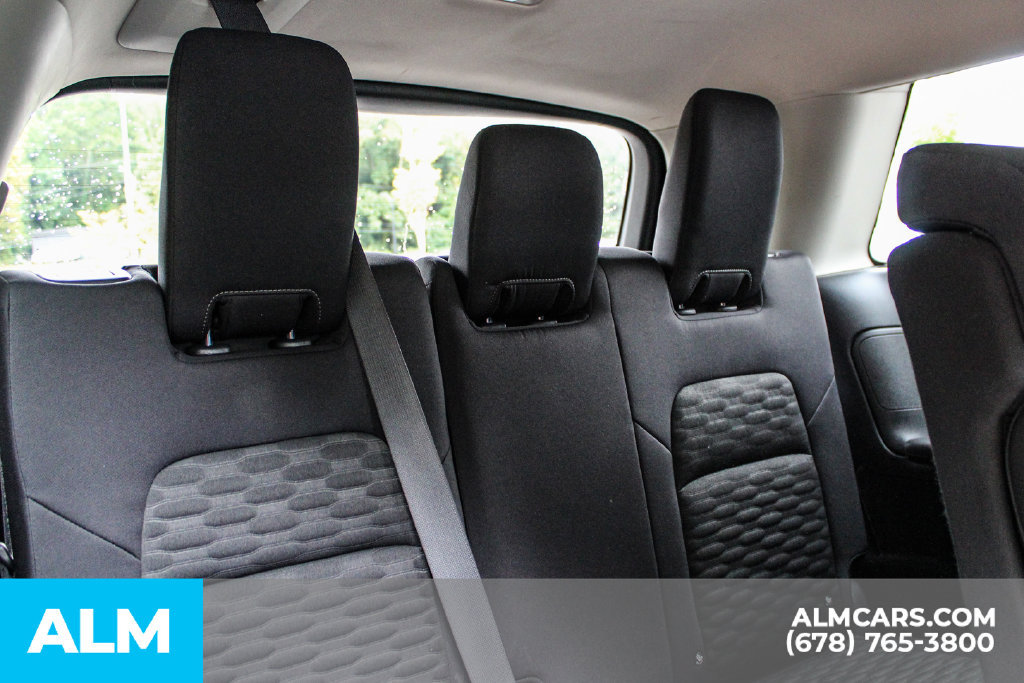 Used 2025 Nissan Pathfinder SV FWD image 20