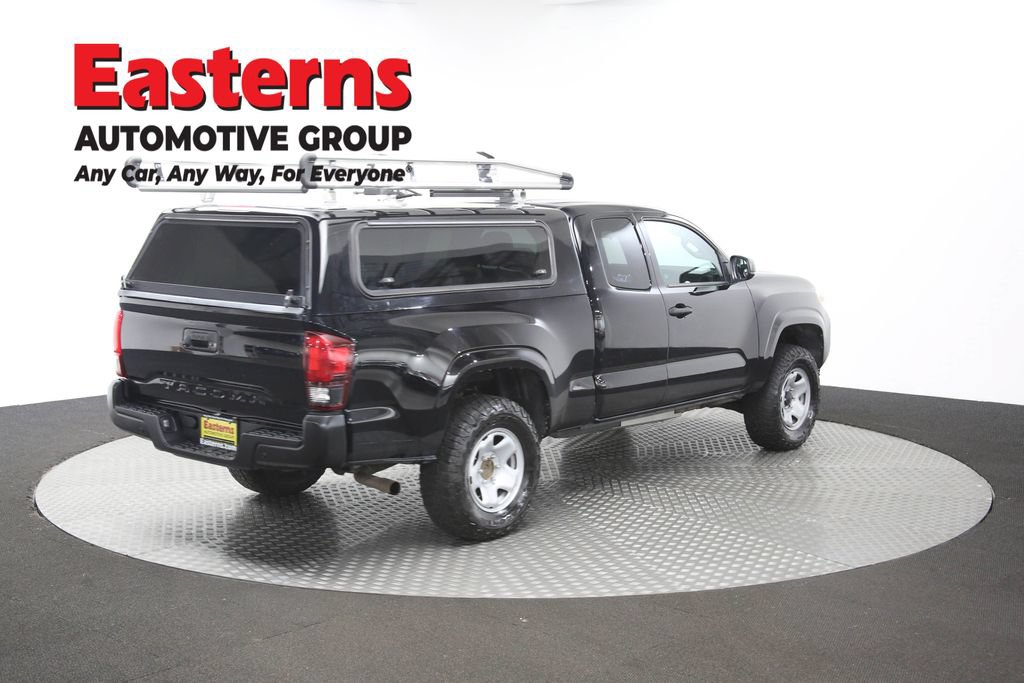 Used 2023 Toyota Tacoma SR AWD/4WD image 39